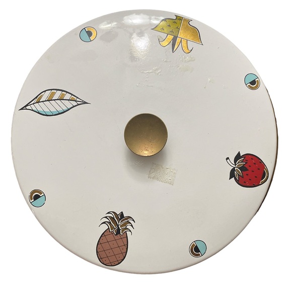 Vintage 1960’s Enamel 2 Quart Stock Pot with Fruit Pattern - Picture 8 of 9